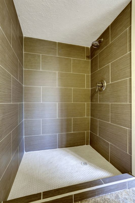 Tile Patterns in Modern Shower